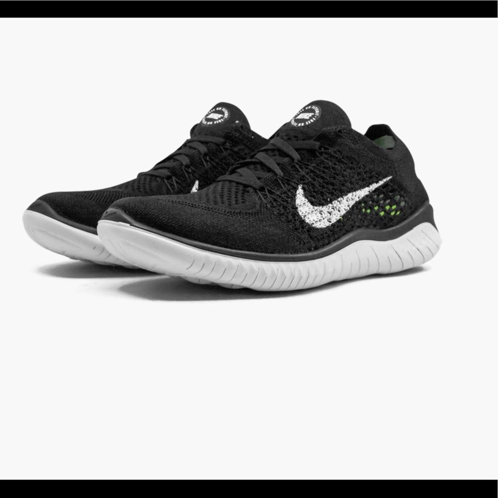 Nike Womens Free RN Flyknit Shoes